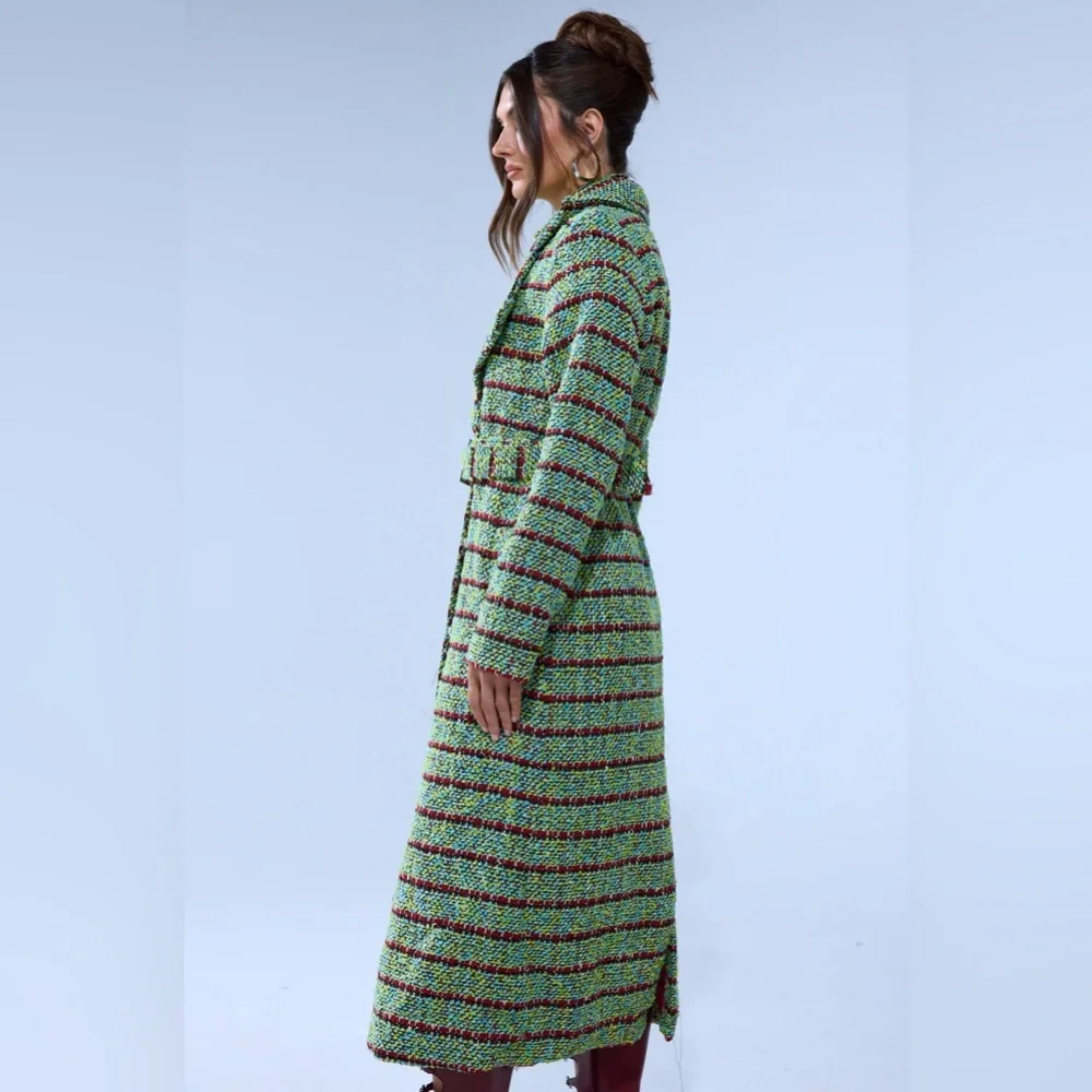 IT’S GIVING LUCK TWEED TRENCH - Picture 6 of 12